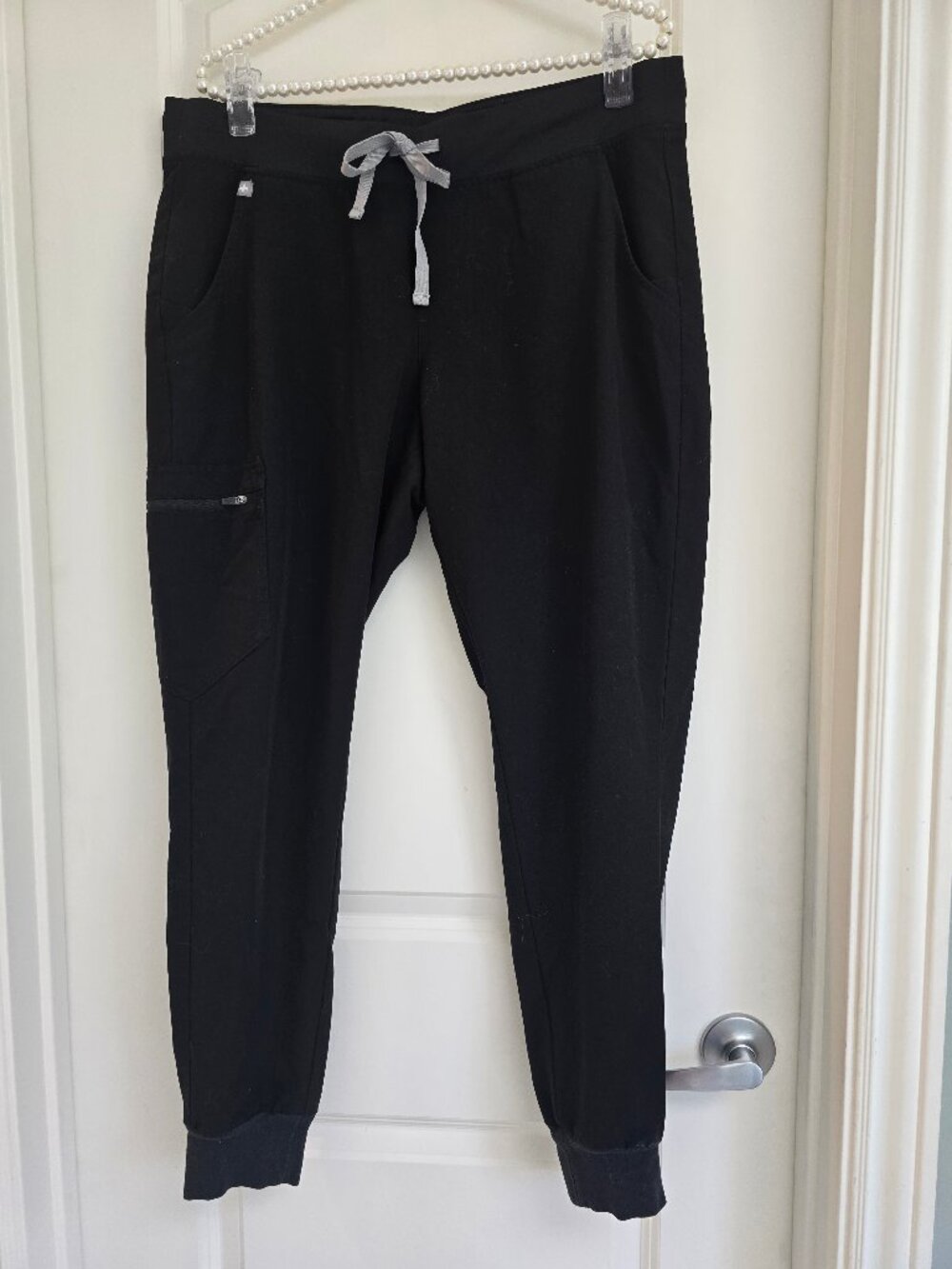 Figs Women's Black Jogger Pants, Size Large